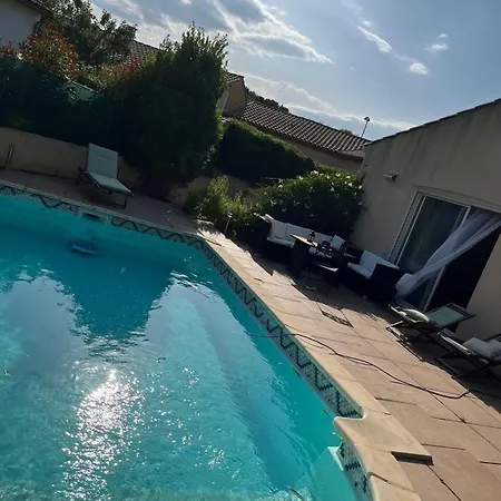 Villa Mediterraneenne Piscine Calme Sans Vis A Vis